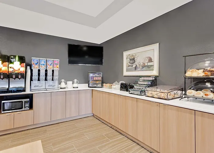 Microtel Inn & Suites By Wyndham Middletown